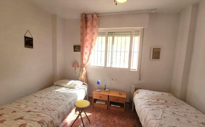 Resale - Town House -
Orihuela Costa - Playa Flamenca