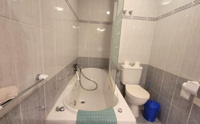 Resale - Town House -
Orihuela Costa - Playa Flamenca