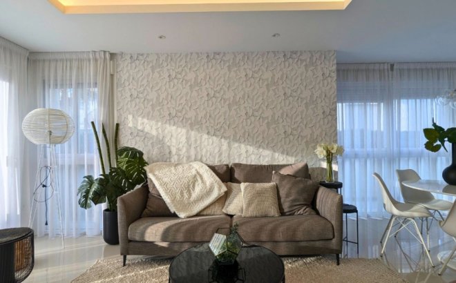 Resale - Semi Detached -
Ciudad Quesada - Costa Blanca