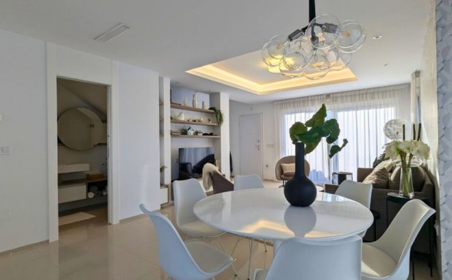 Resale - Semi Detached -
Ciudad Quesada - Costa Blanca