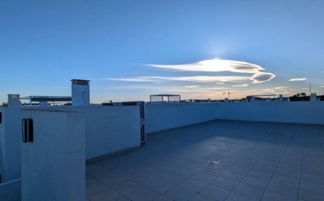 Resale - Semi Detached -
Ciudad Quesada - Costa Blanca