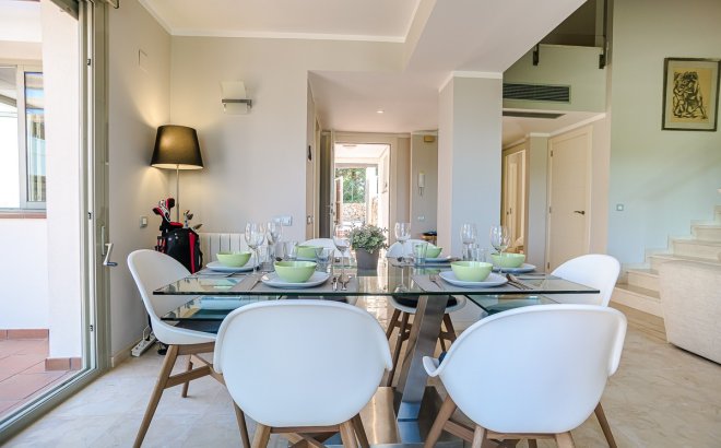 Revente - Villa -
San Miguel de Salinas - Inland