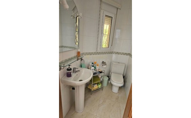 Resale - Villa -
Pinar de Campoverde - Inland