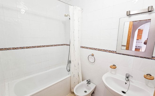 Resale - Apartment -
Orihuela Costa - La Florida