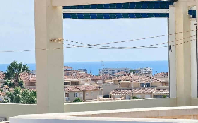 Resale - Apartment -
Orihuela Costa - La Florida