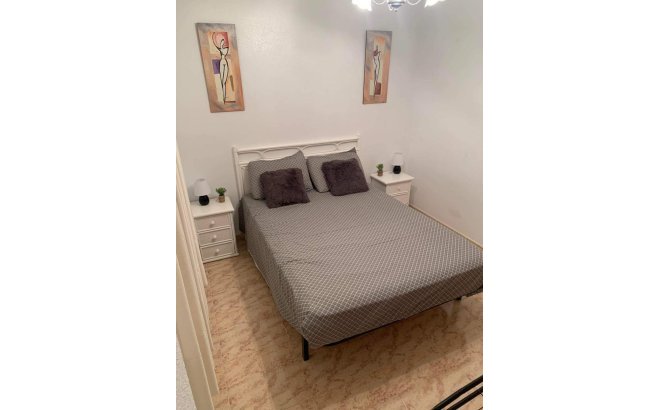 Herverkoop - Villa -
Villamartin - Costa Blanca