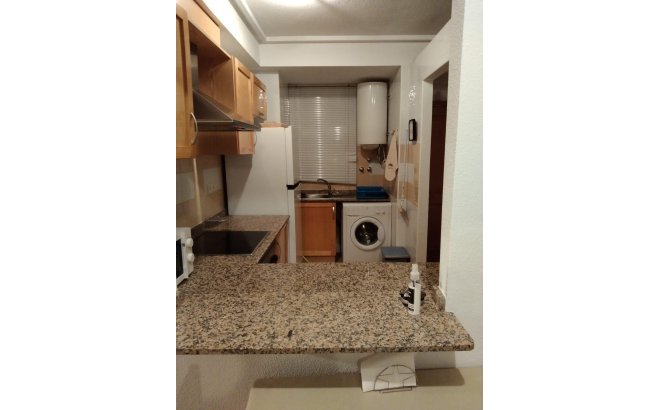 Resale - Apartment -
Torrevieja - Parque Acuático - Sector 25