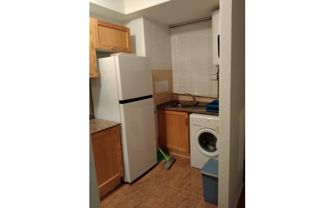 Resale - Apartment -
Torrevieja - Parque Acuático - Sector 25