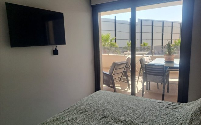 Resale - Apartment -
Playa Flamenca - Costa Blanca