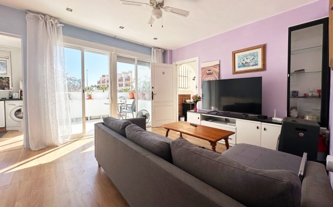 Resale - Bungalow -
Orihuela Costa - Costa Blanca