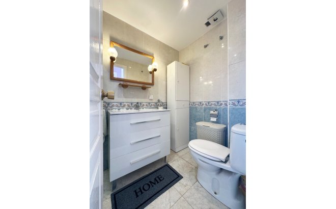 Resale - Bungalow -
Orihuela Costa - Costa Blanca