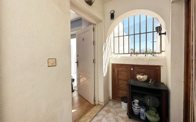 Resale - Bungalow -
Orihuela Costa - Costa Blanca