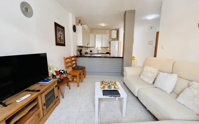 Resale - Commercial -
San Miguel de Salinas - Inland