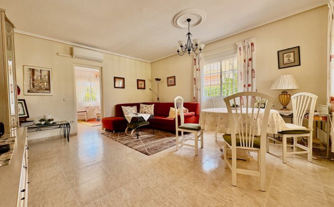 Resale - Town House -
Rojales - Inland