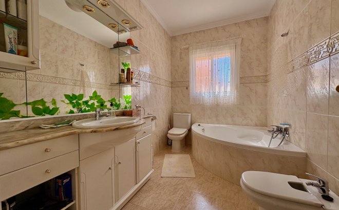 Resale - Town House -
Rojales - Inland