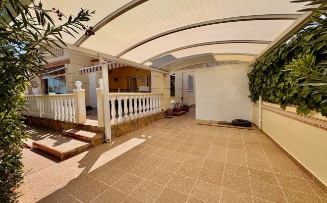 Resale - Town House -
Rojales - Inland