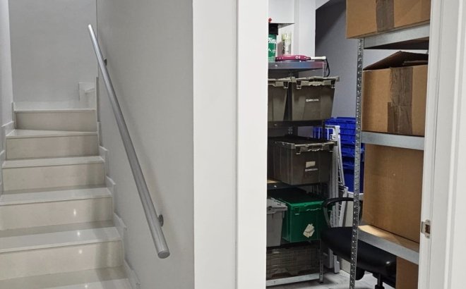 Resale - Villa -
Orihuela Costa - Costa Blanca