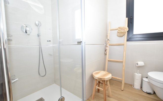 Resale - Apartment -
Torrevieja - Costa Blanca