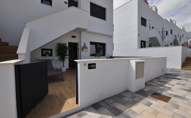 Resale - Apartment -
Torrevieja - Costa Blanca