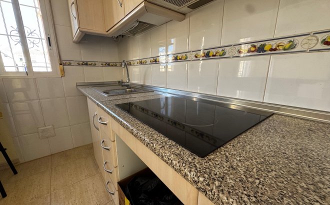 Resale - Apartment -
San Miguel de Salinas - Inland