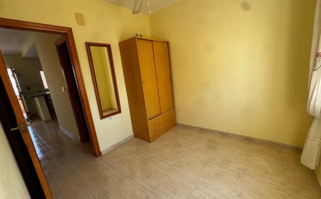 Resale - Apartment -
San Miguel de Salinas - Inland