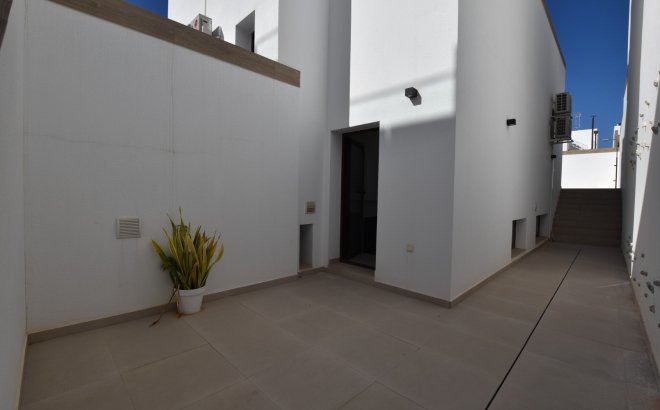 Resale - Villa -
Benijofar - Costa Blanca