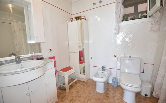 Resale - Apartment -
La Mata - Costa Blanca