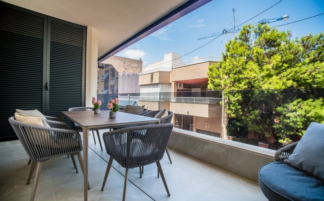 Resale - Apartment -
Torrevieja - Costa Blanca