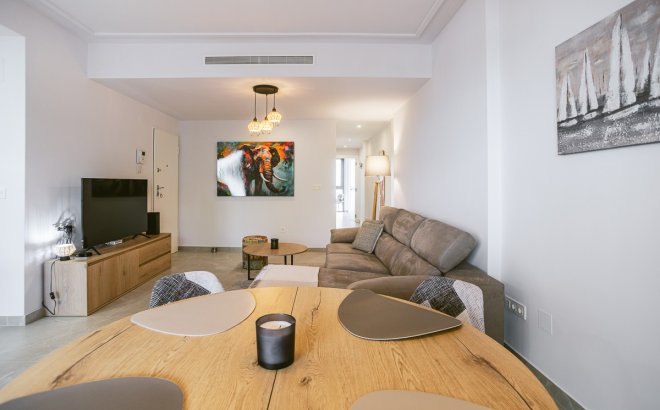 Resale - Apartment -
Torrevieja - Costa Blanca