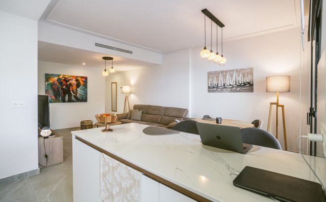 Resale - Apartment -
Torrevieja - Costa Blanca