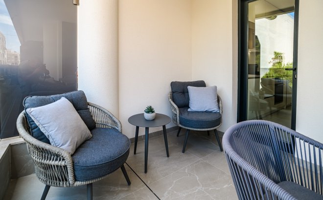 Resale - Apartment -
Torrevieja - Costa Blanca