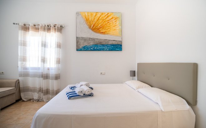 Resale - Villa -
Torrevieja - Costa Blanca
