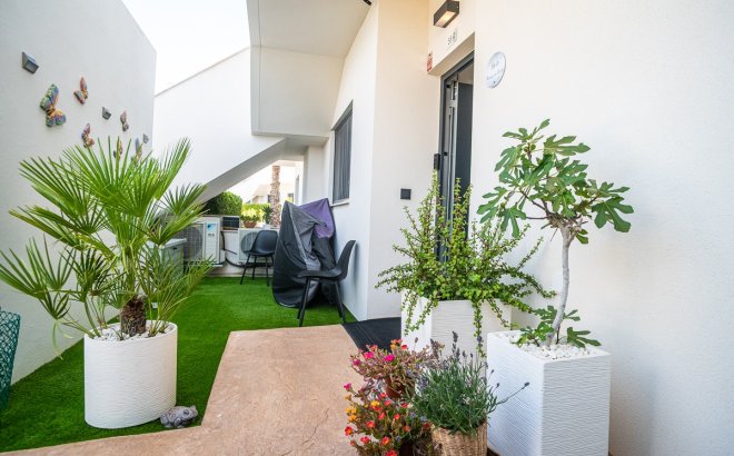 Resale - Apartment -
Pilar de la Horadada - Costa Blanca