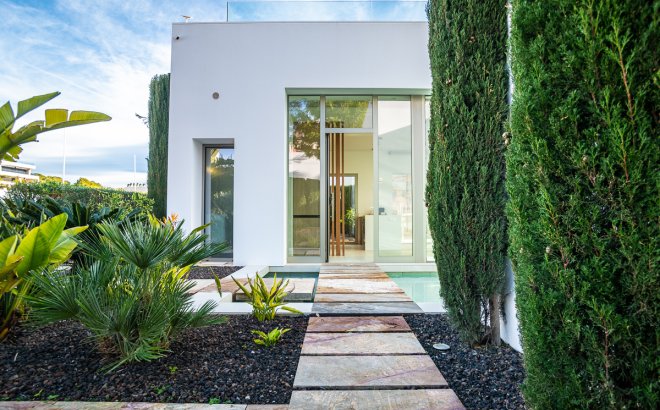 Resale - Villa -
Las Colinas Golf - Costa Blanca