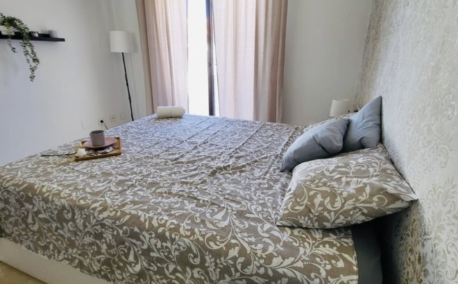 Resale - Town House -
San Miguel de Salinas - Inland