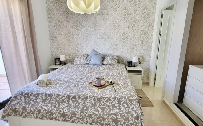 Resale - Town House -
San Miguel de Salinas - Inland