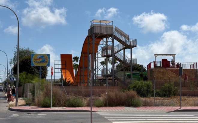 Resale - Villa -
Torrevieja - Costa Blanca