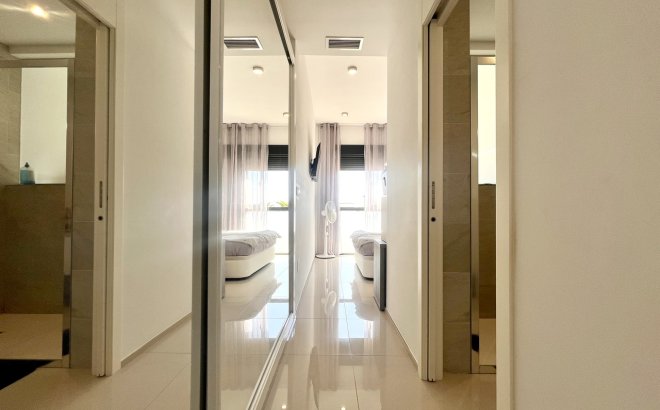 Resale - Penthouse -
Los Dolses - Inland