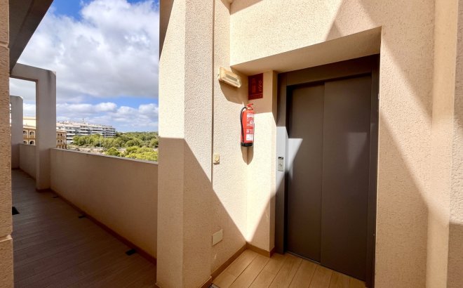 Resale - Penthouse -
Los Dolses - Inland