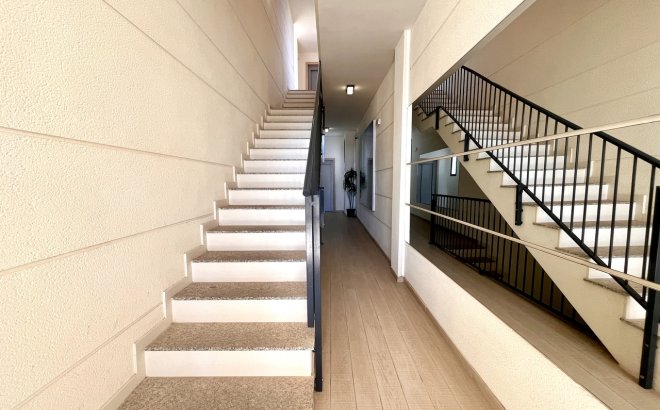 Resale - Penthouse -
Los Dolses - Inland