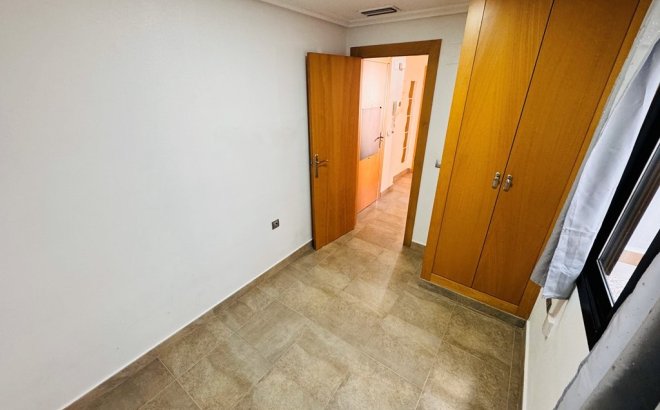 Revente - Appartement -
La Mata - Costa Blanca