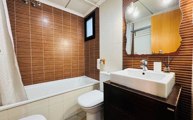 Revente - Appartement -
La Mata - Costa Blanca