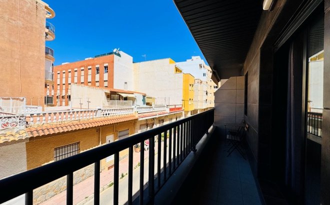 Revente - Appartement -
La Mata - Costa Blanca