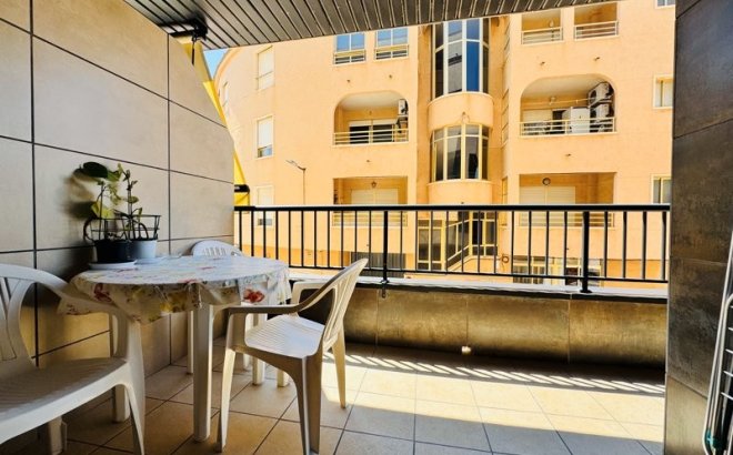 Resale - Apartment -
La Mata - Costa Blanca