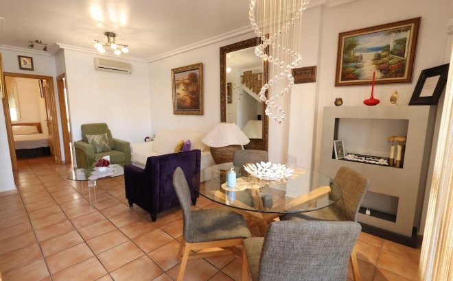 Resale - Villa -
Orihuela Costa - Costa Blanca