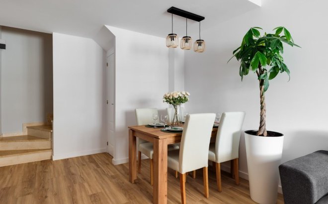 Resale - Town House -
Orihuela Costa - Los Balcones