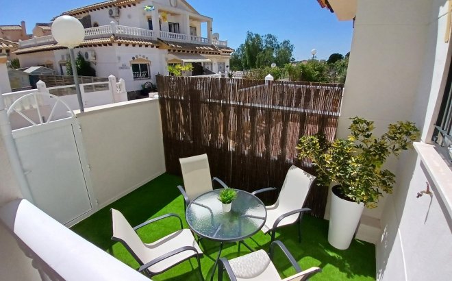 Resale - Town House -
Orihuela Costa - Los Balcones