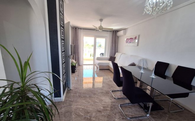 Resale - Apartment -
Orihuela Costa - La Zenia