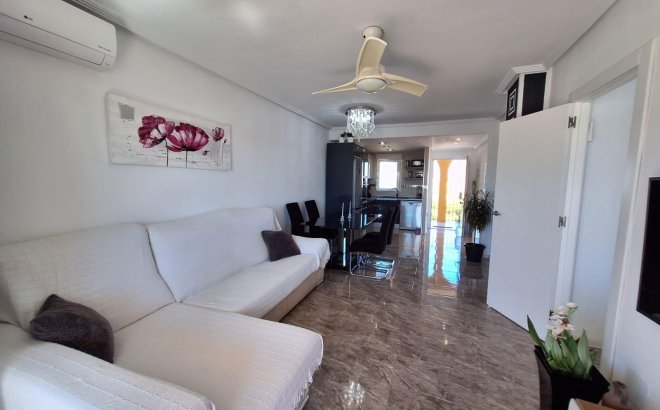 Resale - Apartment -
Orihuela Costa - La Zenia