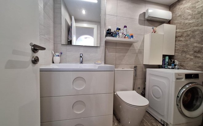 Resale - Apartment -
Orihuela Costa - La Zenia